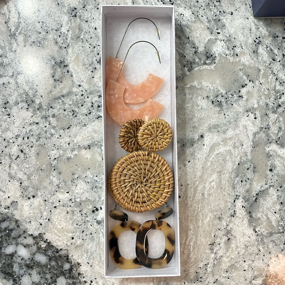 NWT BaubleBar Women’s Earrings set of three!